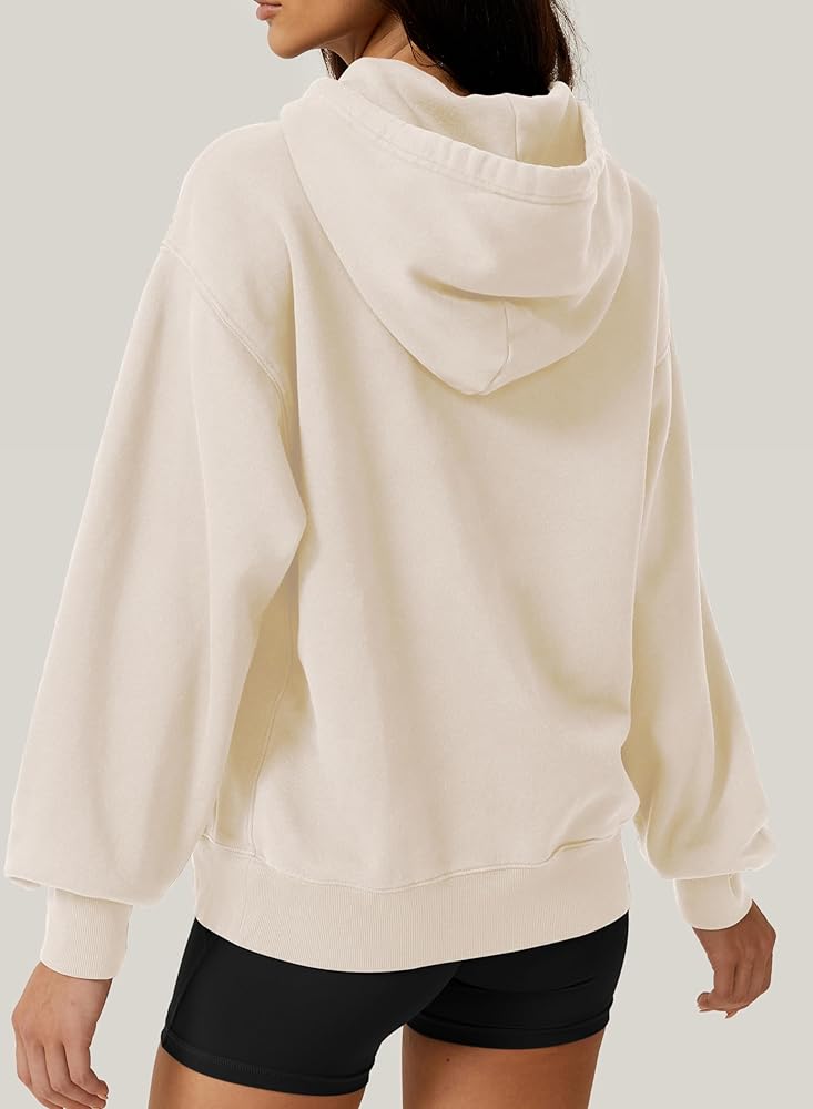 Cozy and Versatile: Women’s Relaxed Zip-Up Hoodie for Fall