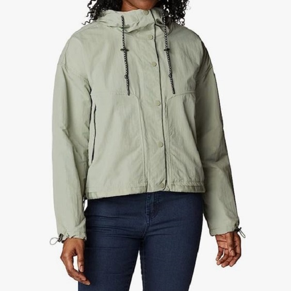 Discover the anorak jacket.