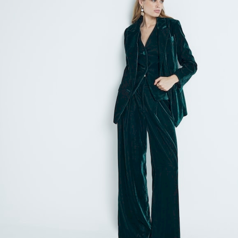 women's velvet blazer